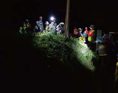 暗闇の青木ヶ原樹海を体験する